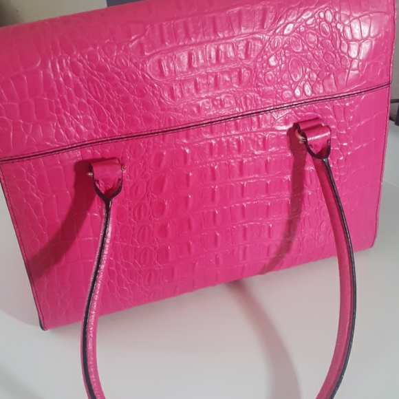 Kate Spade - Picture 2 of 8